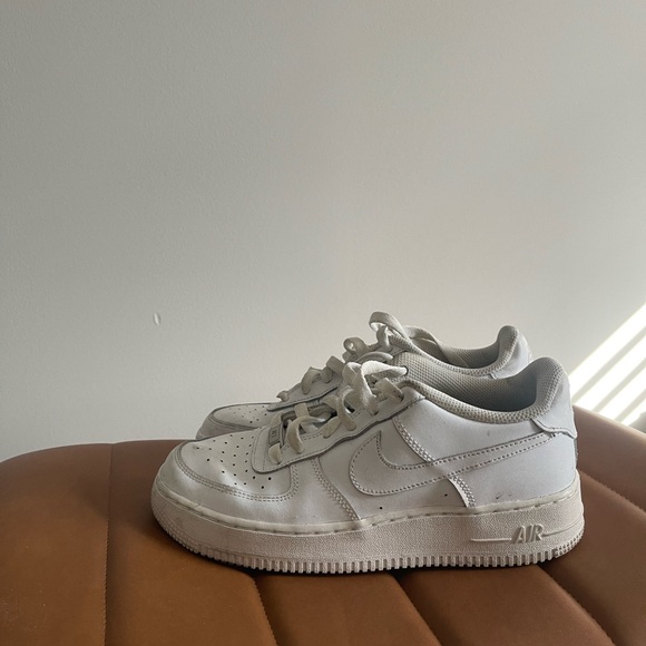 Air Force One NIKE SIZE 6 boys - Picture 1 of 5